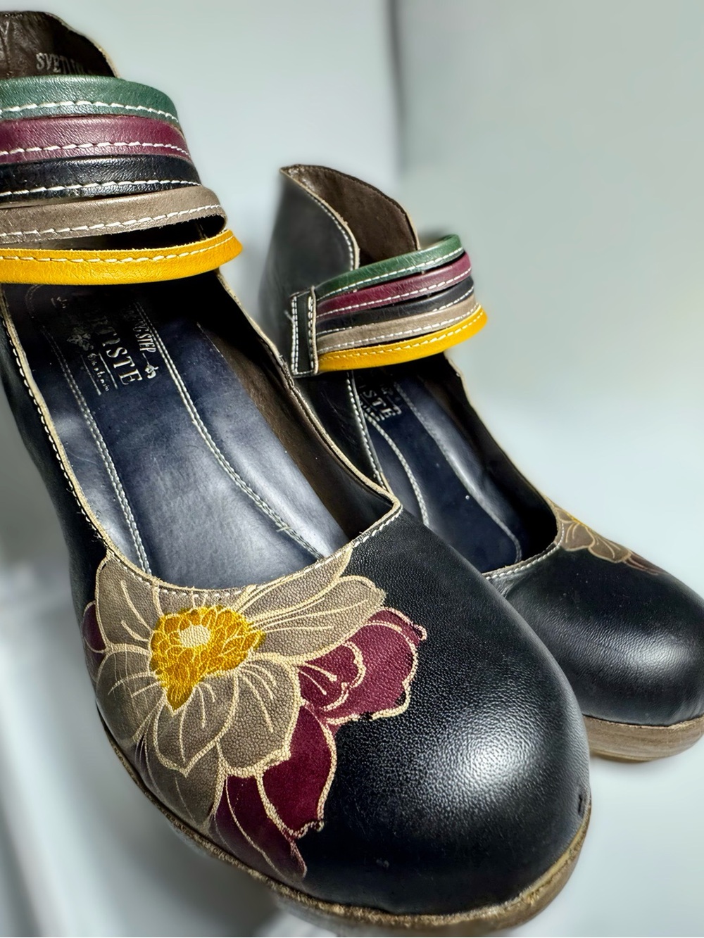 L’Artiste Toolie Floral Leather Mary Jane Heels EU 41 / US 9.5-10. - Picture 4 of 10